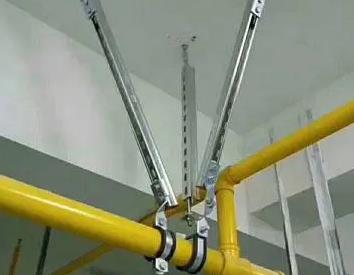 闸阀支撑架的质量要求。价格决定了哈密抗震支撑框架的质量。